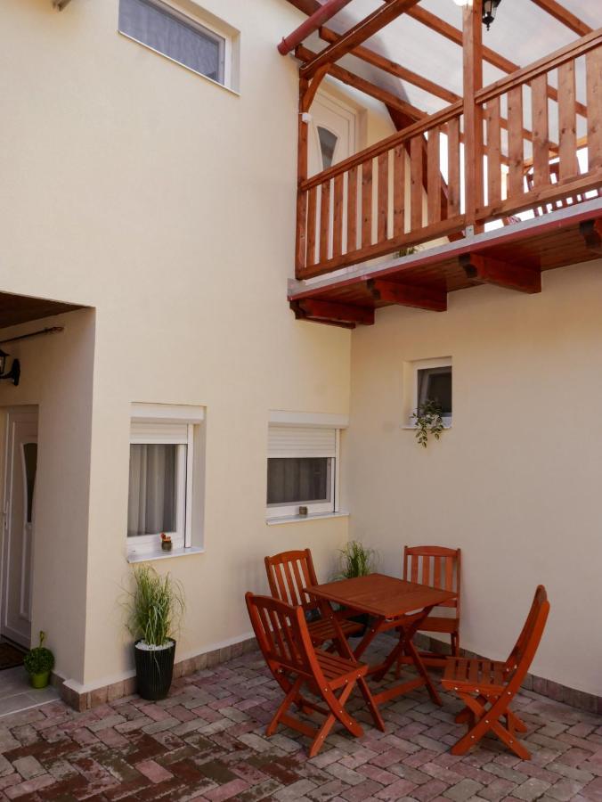 אגר Varfal Apartman מראה חיצוני תמונה