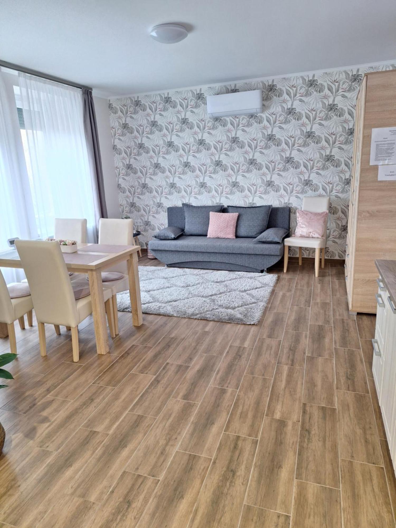 אגר Varfal Apartman מראה חיצוני תמונה