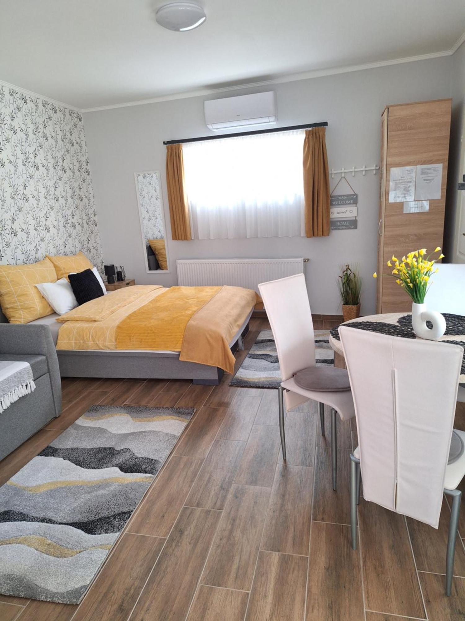 אגר Varfal Apartman מראה חיצוני תמונה