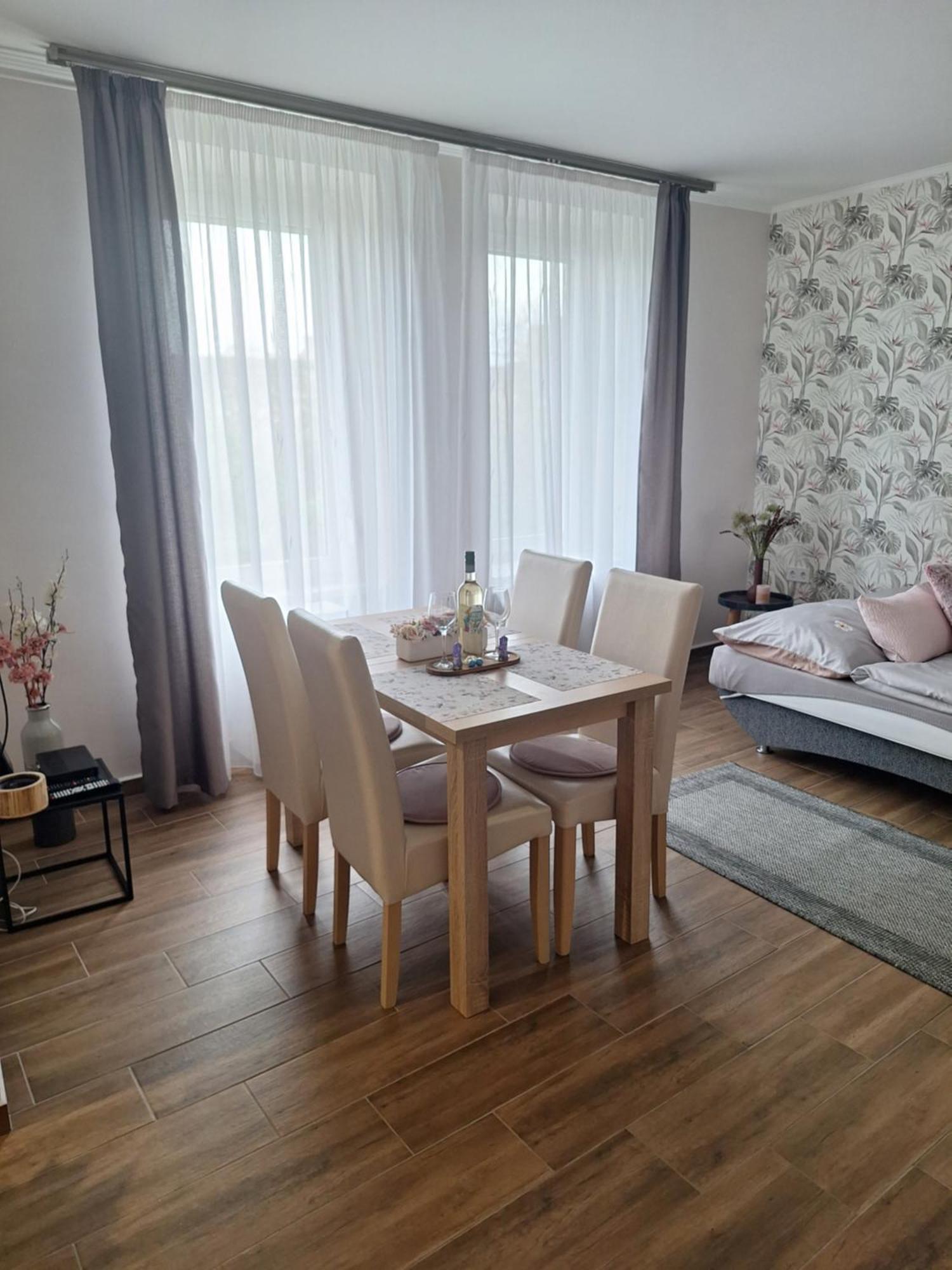 אגר Varfal Apartman חדר תמונה